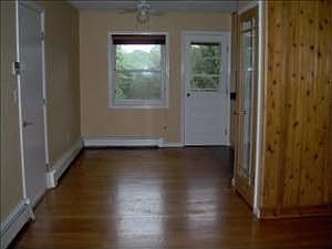 4th image of 105 E Cookingham Dr