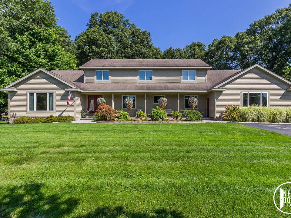 1st image of 2586 Memorial Dr