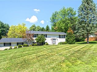 3355 Seneca St, Springfield, OH 45502