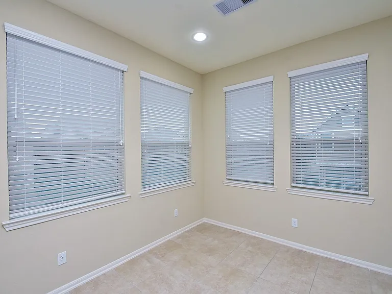 23322 Del Rosso St — Photo 30