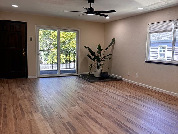 5th image of 3101 T St #2