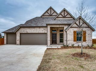 2108 Landry Ln, Waxahachie, TX 75165