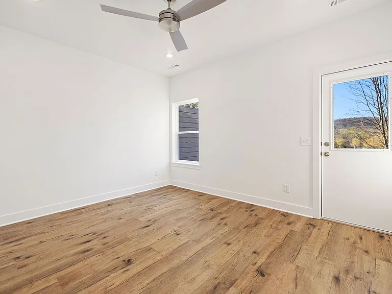 2763 W Rutledge Ln #2 — Photo 22