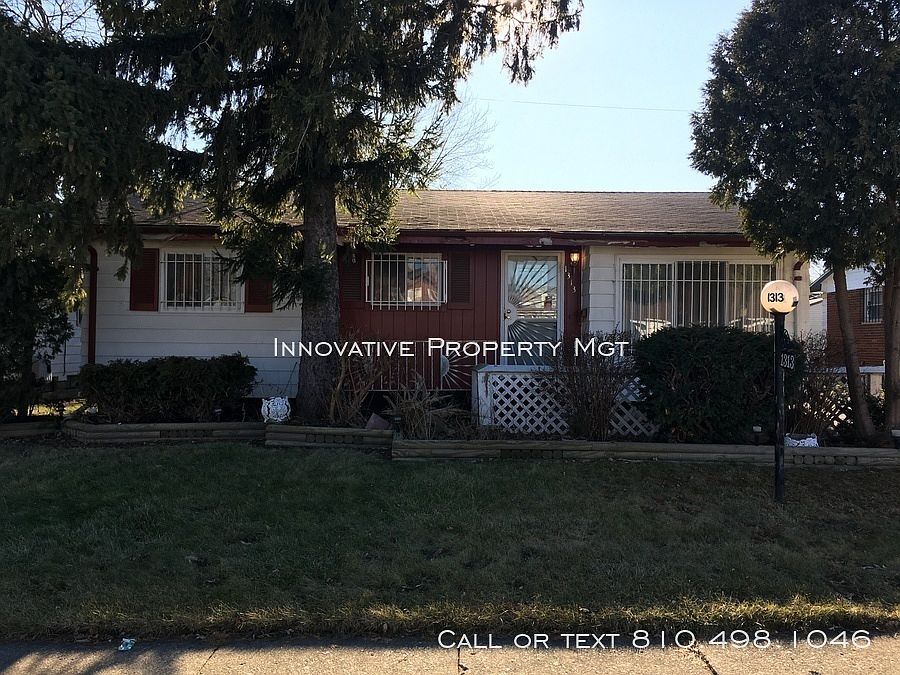 1st image of 1313 Lillian Dr