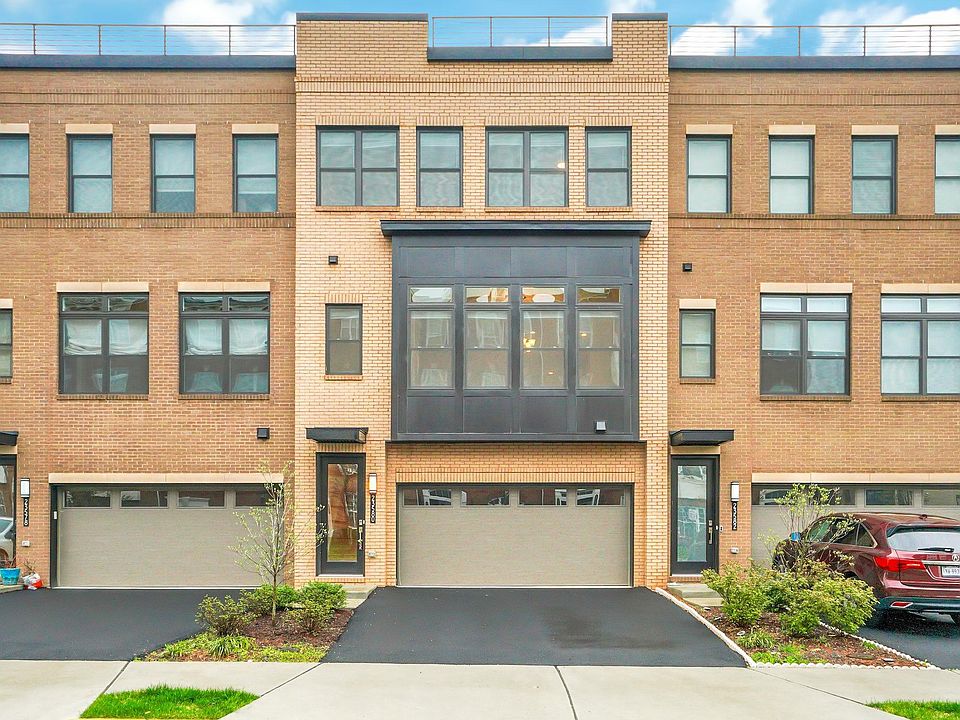 1st image of 23580 Belvoir Woods Ter