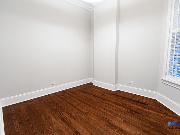 4th image of 1543 N Sedgwick St APT 3