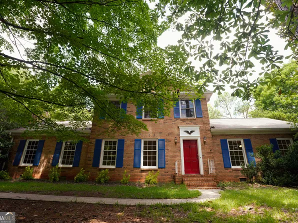 180 Clifton Dr, Athens, GA 30606
