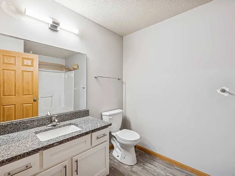 Pinebrook Apartments — Photo 61