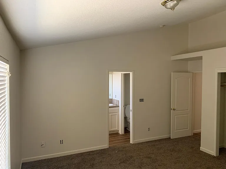 Master bedroom 2
