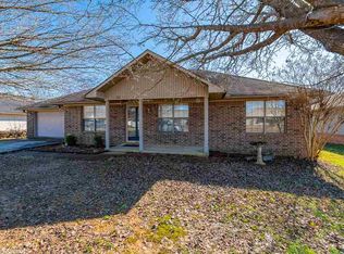 26 Preston Ln, Vilonia, AR 72173
