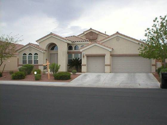 1st image of 3023 Tanagrine Dr