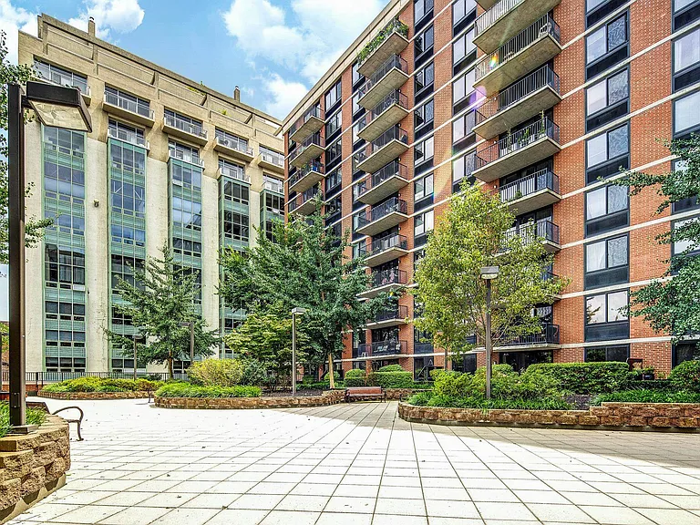 700 Grove St #11S — Photo 28