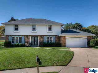 2122 N 101st Cir, Omaha, NE 68134
