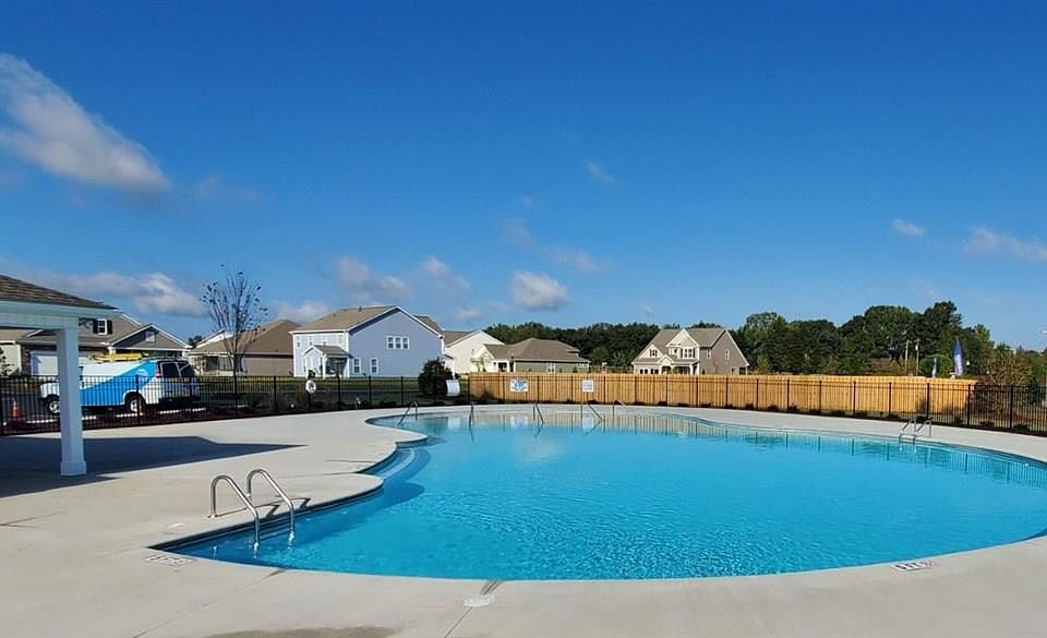 2nd image of 1057 Bridlebrook Trl
