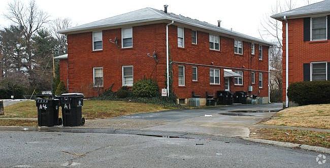 1st image of 2303 Terrier Ct APT 1B