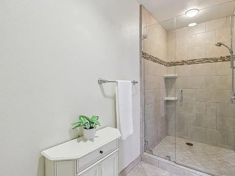 877 Island Ave #211 — Photo 16