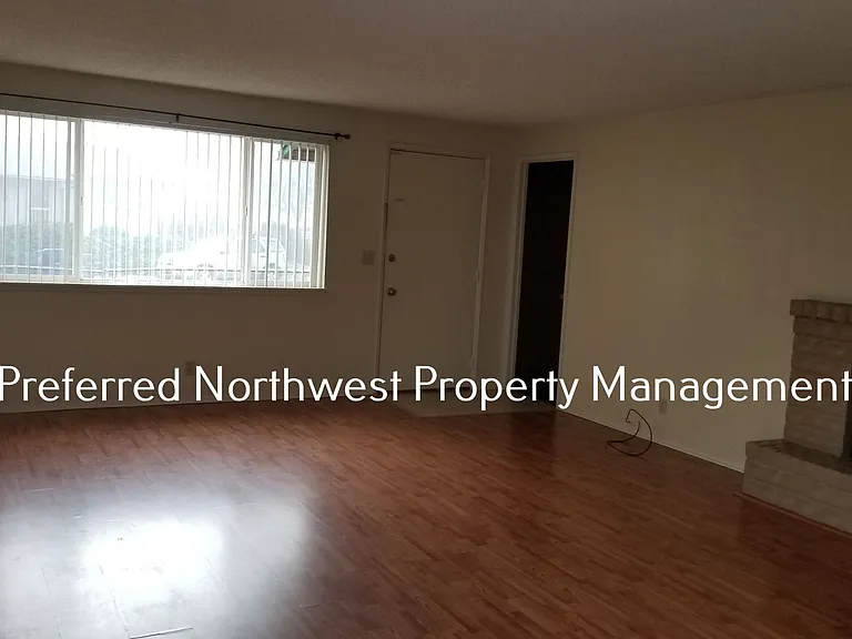 4618 Aster St #4622 — Photo 2