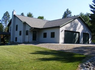 207 S Timberline Trl, Crystal Falls, MI 49920