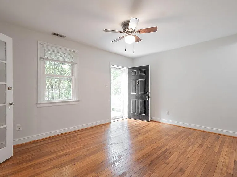 6408 W Grace St — Photo 6
