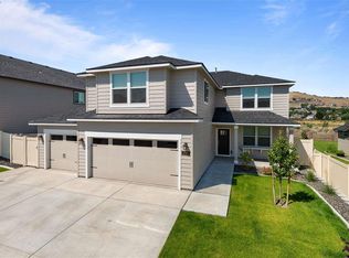 2785 Chelan Loop, Richland, WA 99352