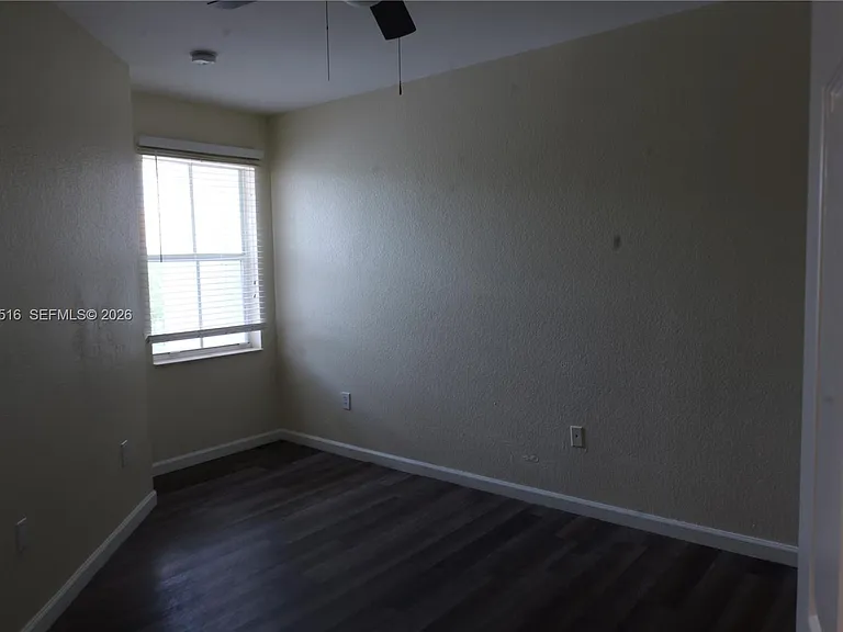 8220 SW 25th Ct — Photo 26