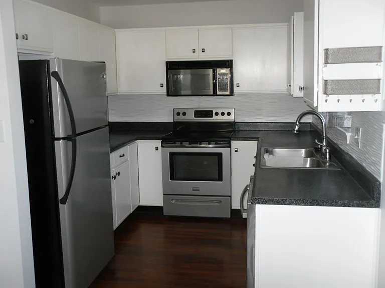 16522 Carriage View Ct — Photo 5