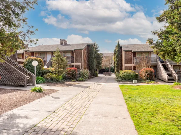 Meadowrock Apartments