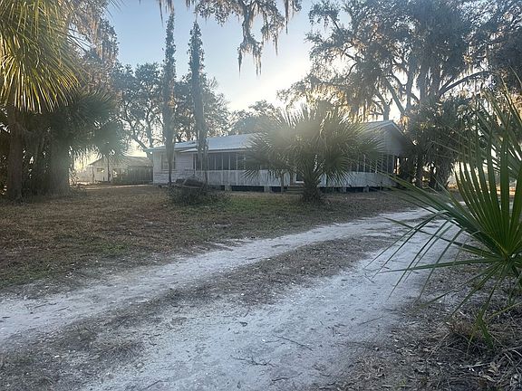 3rd image of 244 SW 321st St