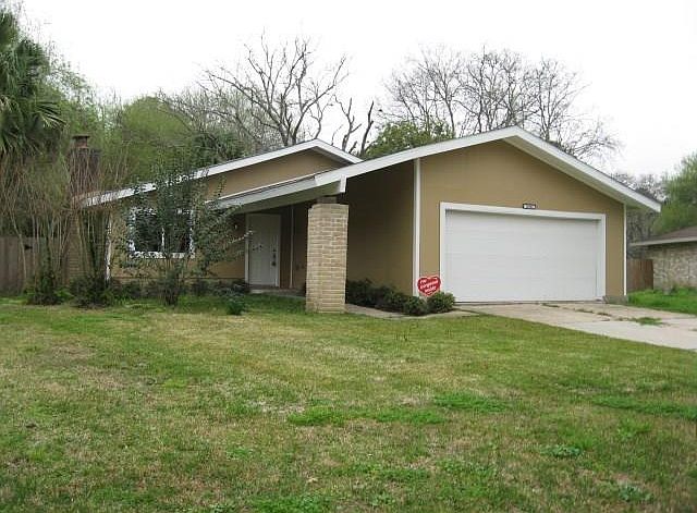 1st image of 16902 Creek Line Dr
