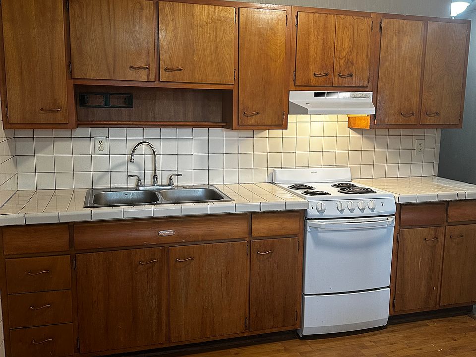 1st image of 1143 N 22nd St Unit G