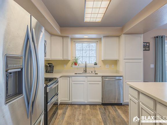 4th image of 607 Rayburn Drive