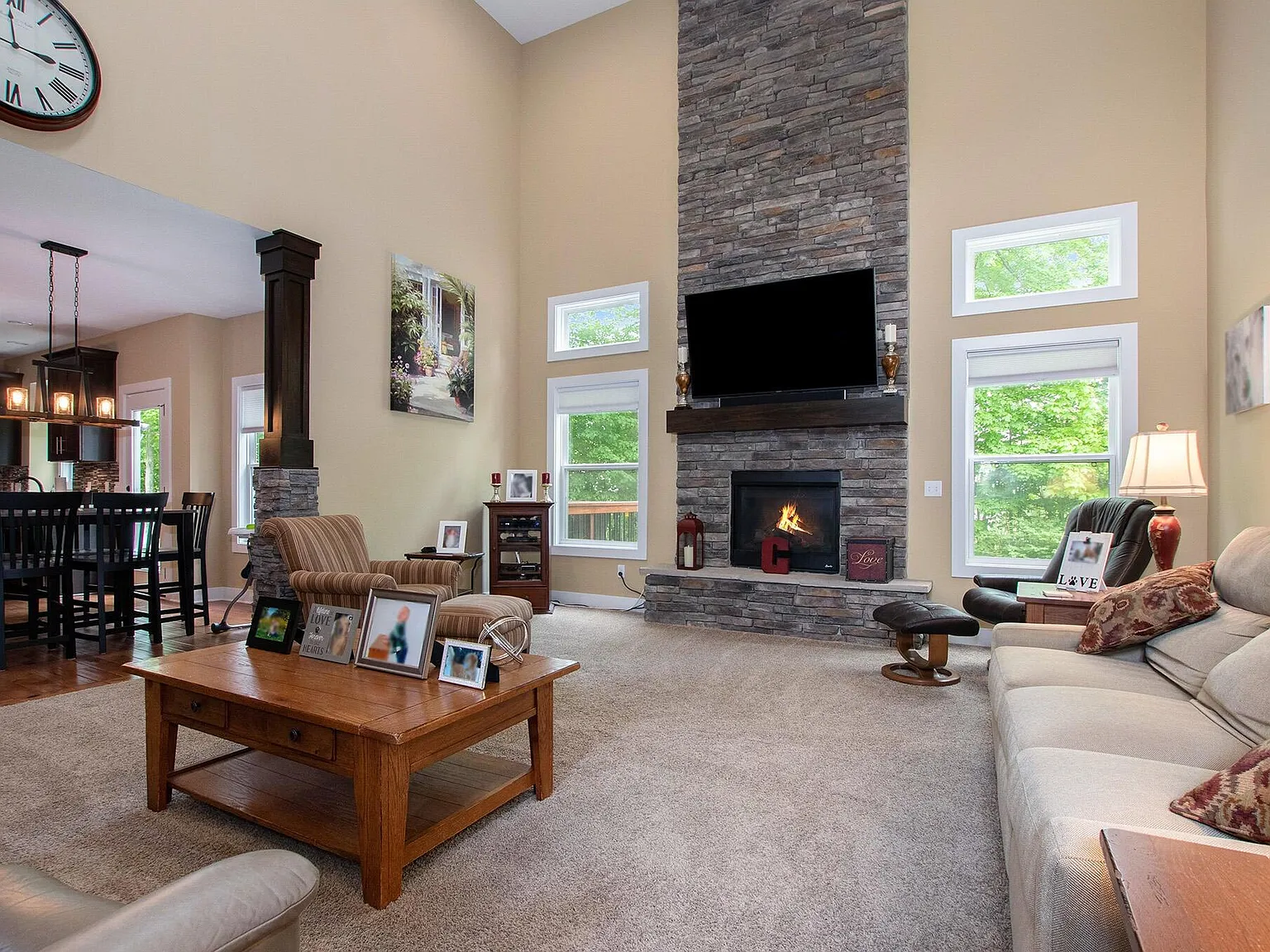 5 bed, 3906 sqft, $3,650 — Photo 4