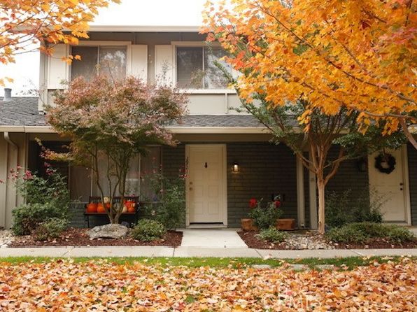 2921 Fountainhead Dr