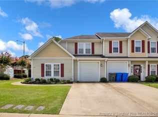 3072 Candlelight Dr, Fayetteville, NC 28311