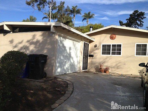 1st image of 4678 Chateau Dr