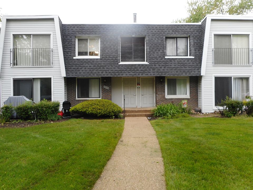 1st image of 2720 Mitchell Dr APT 6