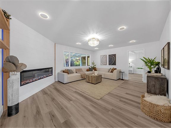 5th image of 2303 Gunar Dr