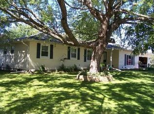 806 Florence St, Fort Atkinson, WI 53538