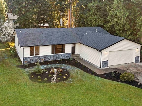 2nd image of 2208 34th Ave SE