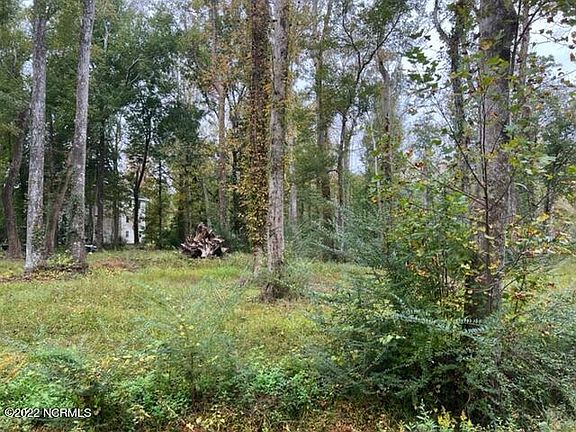 4th image of 111 & 113 Tradewinds Road