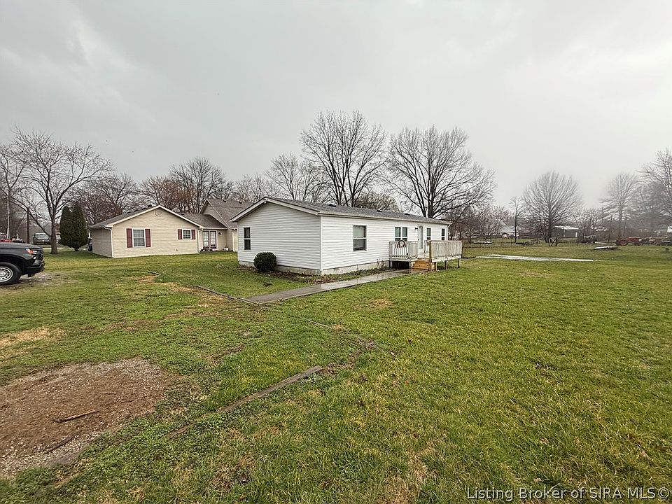 1st image of 906 Washington Way