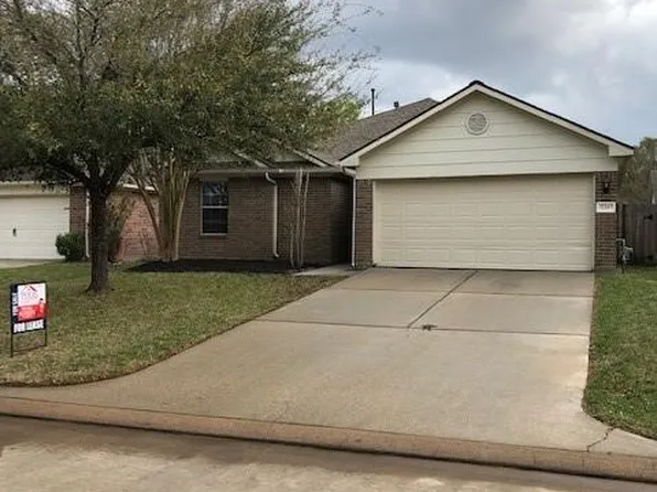 32107 Anne Ln, Pinehurst, TX 77362