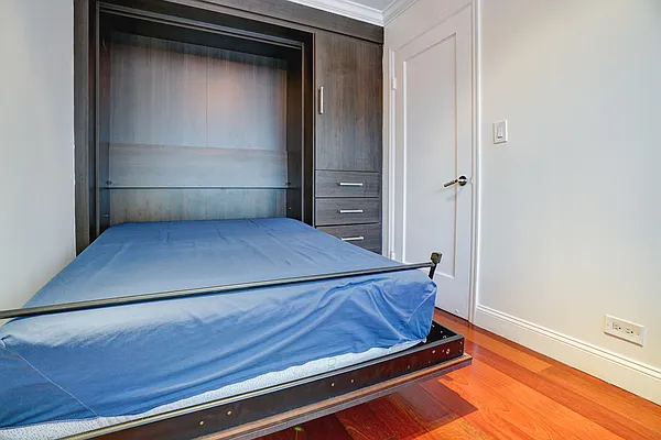 Rented by Realmart Realty LLC | media 27