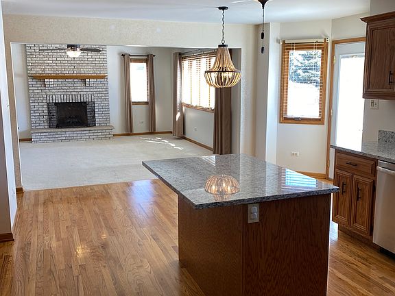 5th image of 22145 Heritage Dr
