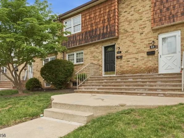 8 Cardinal Ln BLDG 8 #3, Hillsborough Twp., NJ 08844