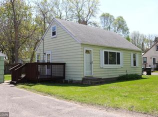 5358 Quincy St, Mounds View, MN 55112