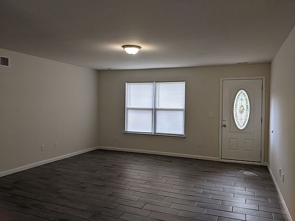 4th image of 11224 Cumberland Gap Dr #0