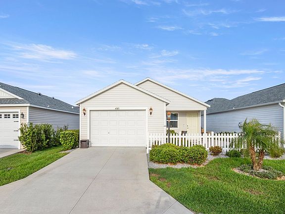 2nd image of 4981 Ellie Ln