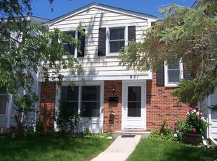 821 Lexington Cir, Hanover Park, IL 60133