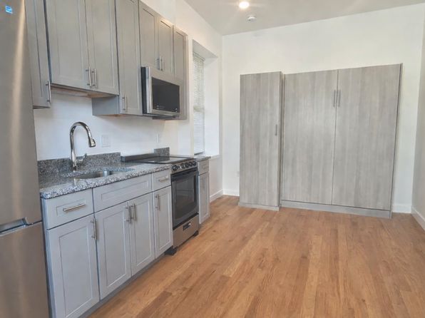 165 Hawthorne St #303